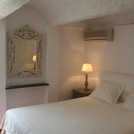 Beachfront Townhouse With Spectacular Seaview Дом отдыха